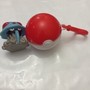 1999 Burger King Pokemon #73 Tentacruel with Pokeball